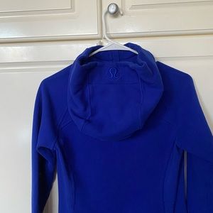Perfect condition, LuluLemon sweatshirt